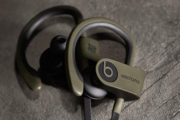 Beats by Dre x Undefeated Limited Edition Powerbeats 2 Wireless with seal box from golden rex group ltd made in china