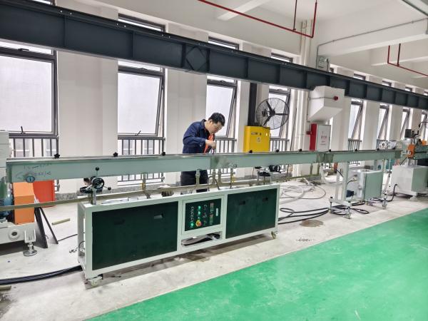 CE Single Screw Extruder Machine Clear Acrylic Bar Stick Rod Production Line