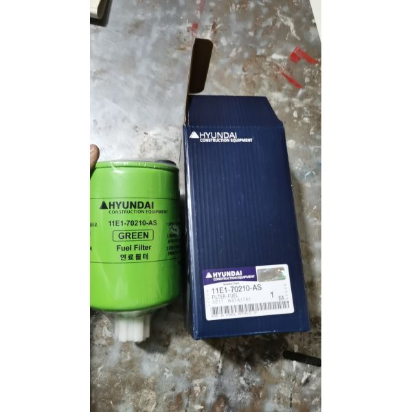 11E1-70210-AS P551329 Diesel filter element for 225-7 excavator Construction Equipment parts Fuel Water Separator Filter