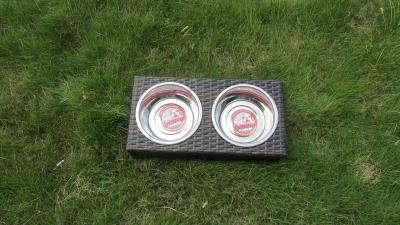 Home Patio PE Rattan Pet Feeder ,  Outdoor Hand-Woven Pet Bowl