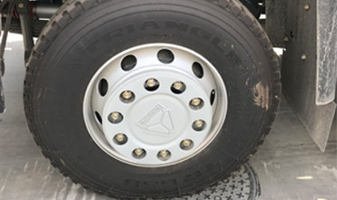 ZZ3317N3867W 12 Wheeler Heavy Duty Dump Truck With 371HP Engine And ZF Steering