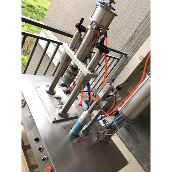 150KG Oxygen Cylinder Filling Machine Aerosol Can Butane Co2 Gas Filling Line