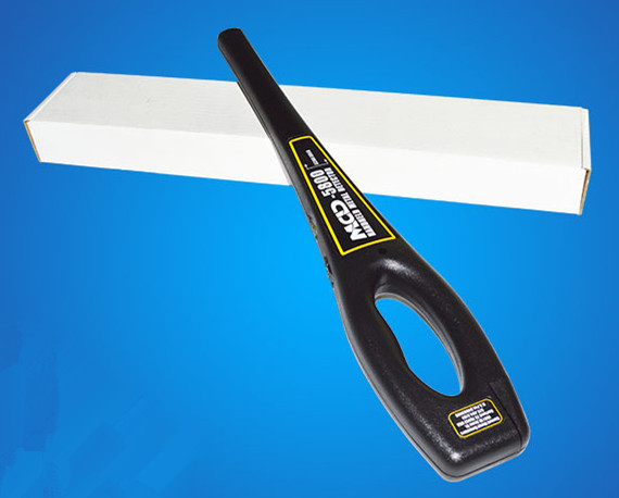 95KHz Handheld Metal Scanner With 360 Rotational Detector Coverage Unique Bar Structure Optimum