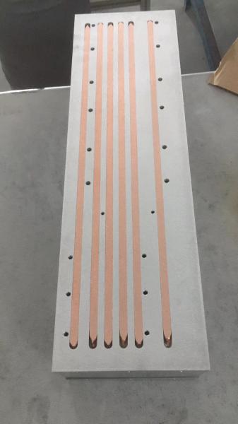 Tecnologia madura Blocos de refrigeração líquidos de água Placa fria com tubo de cobre