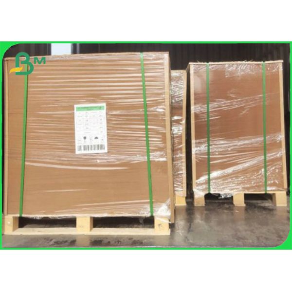 Hoja sin blanquear degradable sin recubrimiento de alta resistencia del papel de Kraft para la fabricación de cajas del regalo