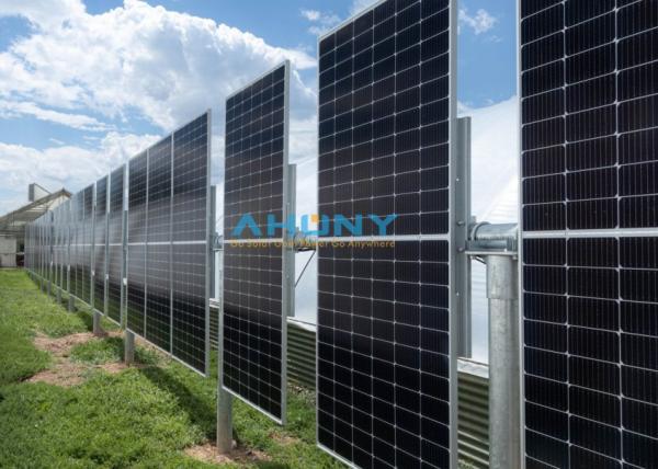 Kit de panneaux solaires bifaciaux verticaux pour clôture, pour jardin, arrière-cour, irrigation, étang, élevage de volailles, production d'énergie hors réseau