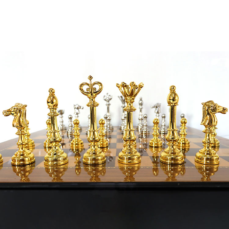 Modern Style Wooden & Zinc-Alloy Chess Set with Customized Logo Chessboard for Chess Game