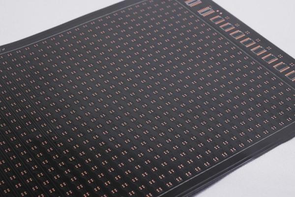 LEDフレキシブルディスプレイ画面 FPC 黒文字入り電子回路基板アセンブリ 広告画面 車載用 フレキシブルスクリーン FPCB SMT UL E477885