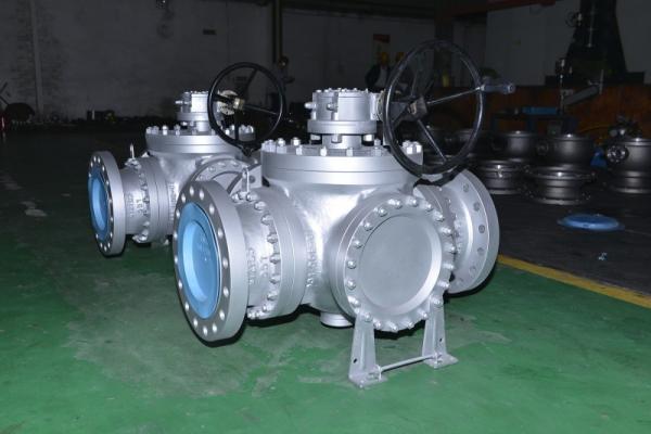 L Type Three Way Ball Valve With Integral Body Structure