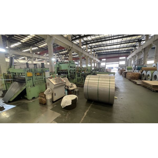 SS304 Prepainted Steel Coil ASME 430 2b Hot Rolled Coiled Steel 317L 202cu