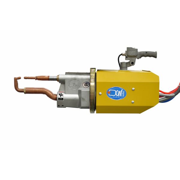 Рука привелась в действие промышленный сварочный аппарат сопротивления сварочного оборудования пятна