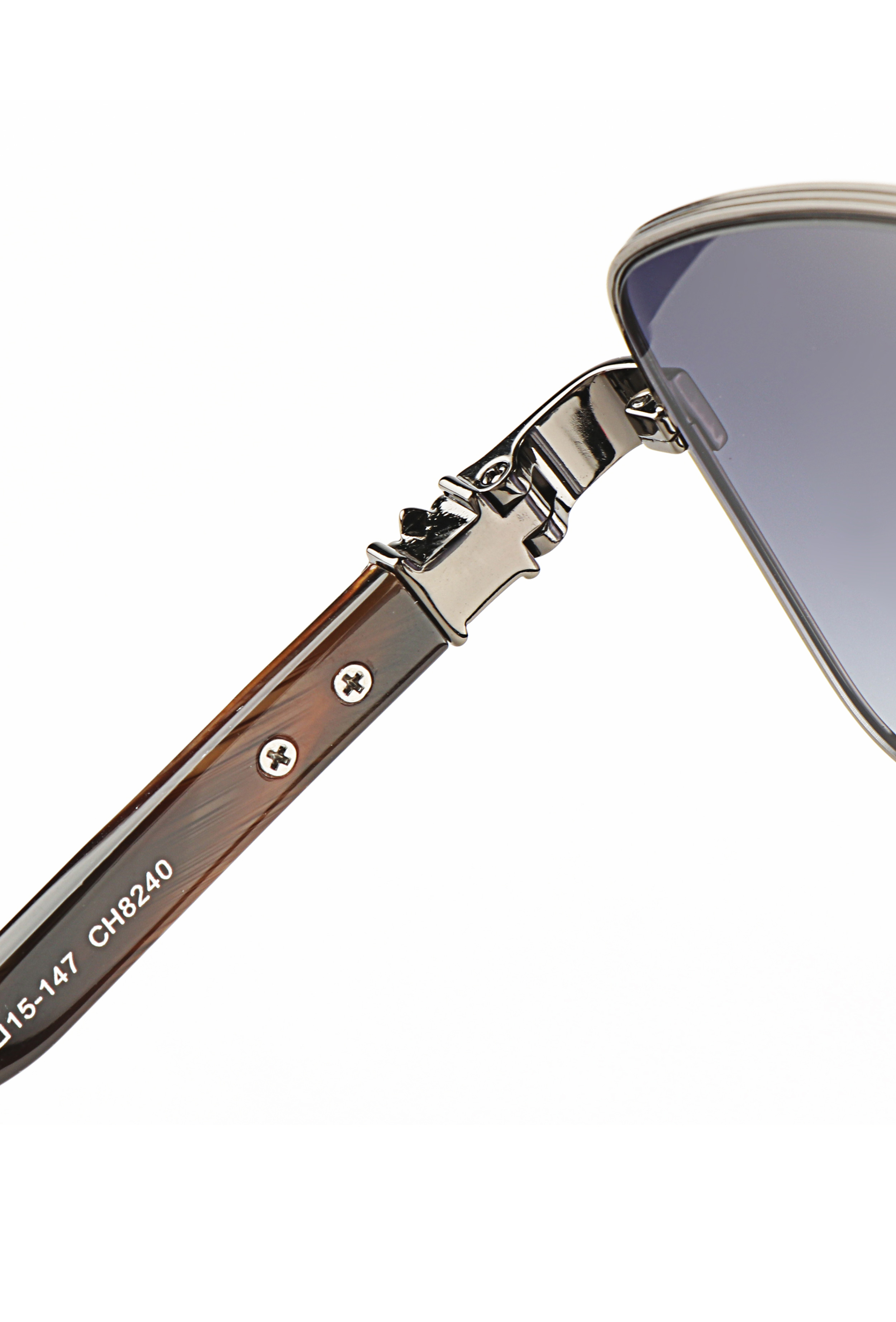 China Manufacturers 2025 New Futuristic Red Men Women Youth pilot Latest Slim Unisex Outdoors Frames Custom logo Bulk Sunglasses