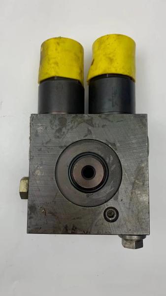 268431000 Putzmeister acessórios de caminhões de bomba de betão cilindro hidráulico de braço 320BAR20LGEN7