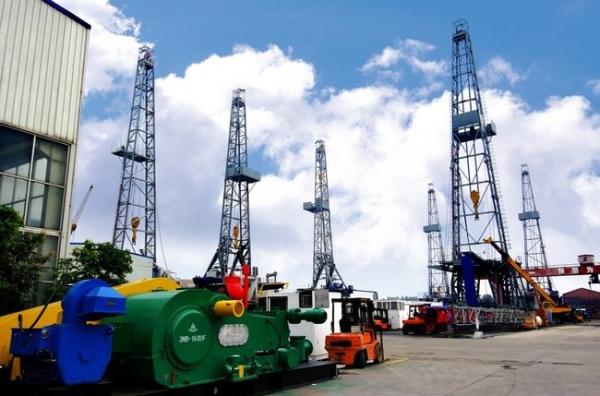 High Strenth Oil Rig Equipment Oil Well Drilling Rig And Workover Oil Rig Derrick Mast
