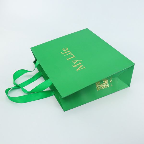 Бумажный мешок логотипа роскошного подарка изготовленный на заказ с ручкой веревочки