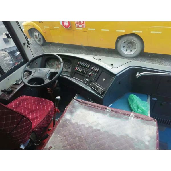 Used Yutong Bus Zk6112d 54 Seats Front Engine Bus Steel Chassis YC. 177kw Used Tour Bus