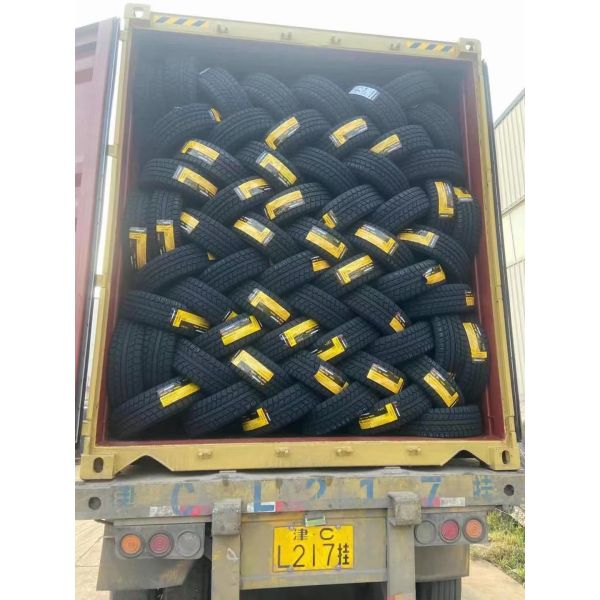 PCR Tyres 235/60R16 Half Steel Radial Summer Tyres CCC DOT ECE