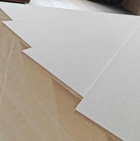 E0 Fire Resistant MDF 18mm Melamine MDF Board 1220*2440mm Custom