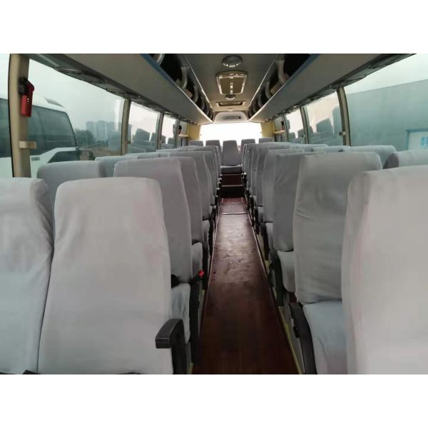 125km/H ZK6107 50 Seats LHD 2012 Year Used Yutong Buses Coach Buses for Sales Euro III Good Passenger Buses
