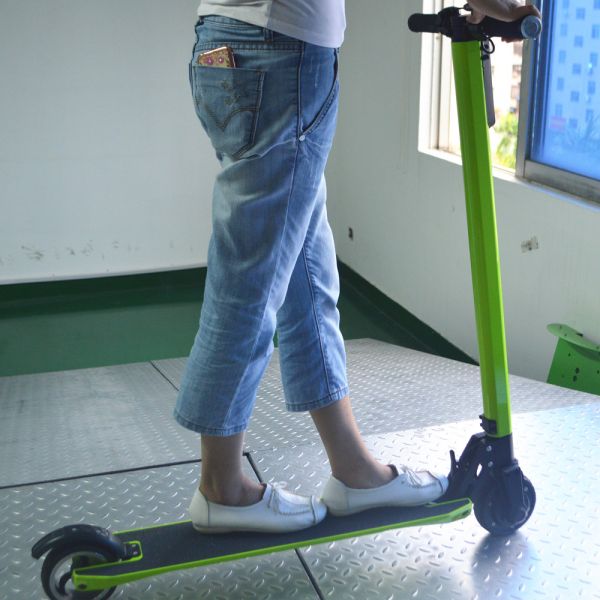 350W Folding Kick Scooter , Electric Foot Scooters For Adults