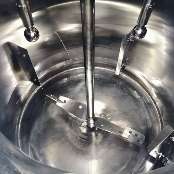 Нержавеющая сталь жидкая химическая пищевая смесь нагретая куртка микшерный бак с агитатором