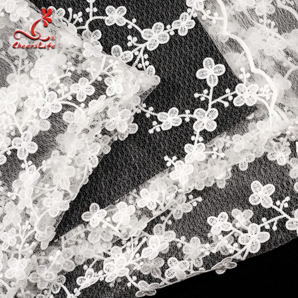 Вышитый 100% полиэстер шнурок Буссы ткани шнурка флористический для платья свадьбы с швейцарской сетью