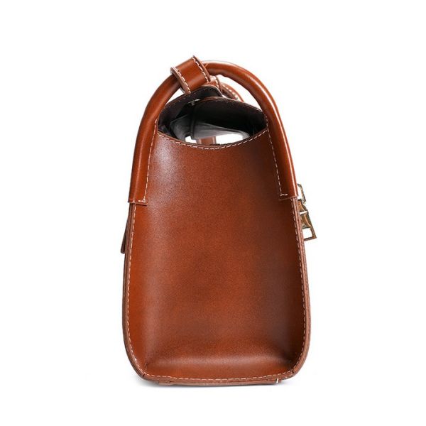 2016 new casual women's singles shoulder bag Messenger bag retro fashion retro pu waterproof