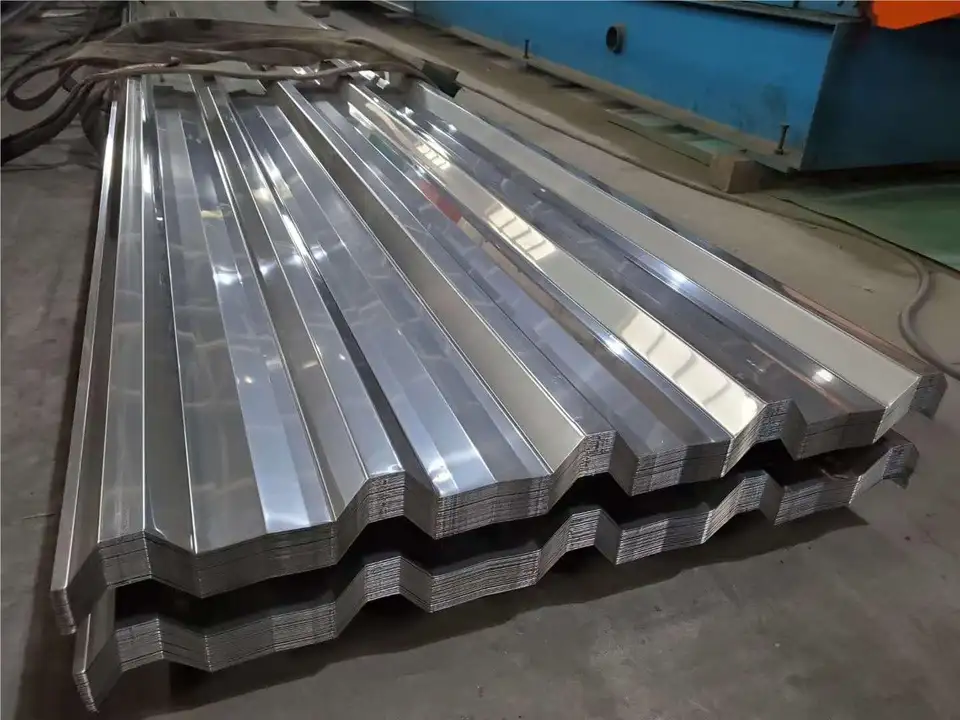 плита толя рифленого листа SUS201 SUS410 UNS S30400 нержавеющей стали ног 4x8