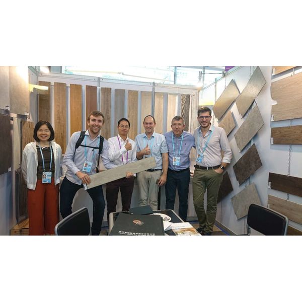 Кухня и гостиная 4mm-8mm SPC пол 100% девственный материал с сертификатом CE