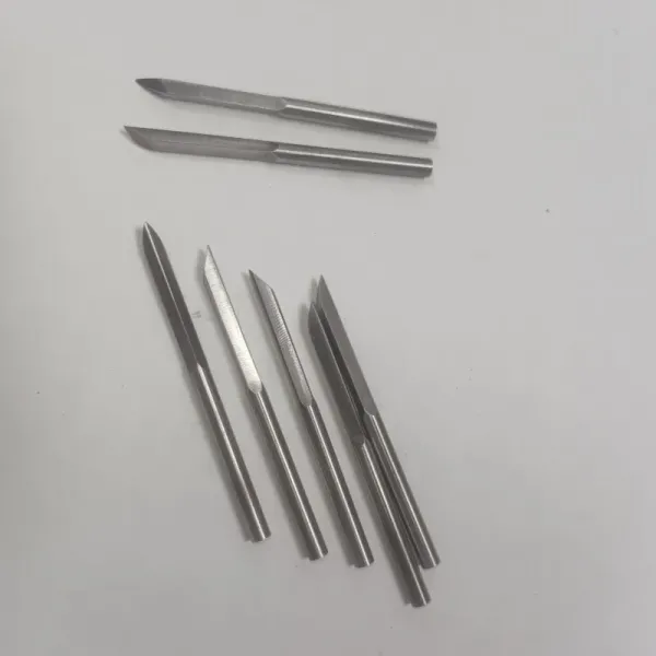 17-4PH 3 Sided Stainless Steel Needle Quenching Hardening Electroplating