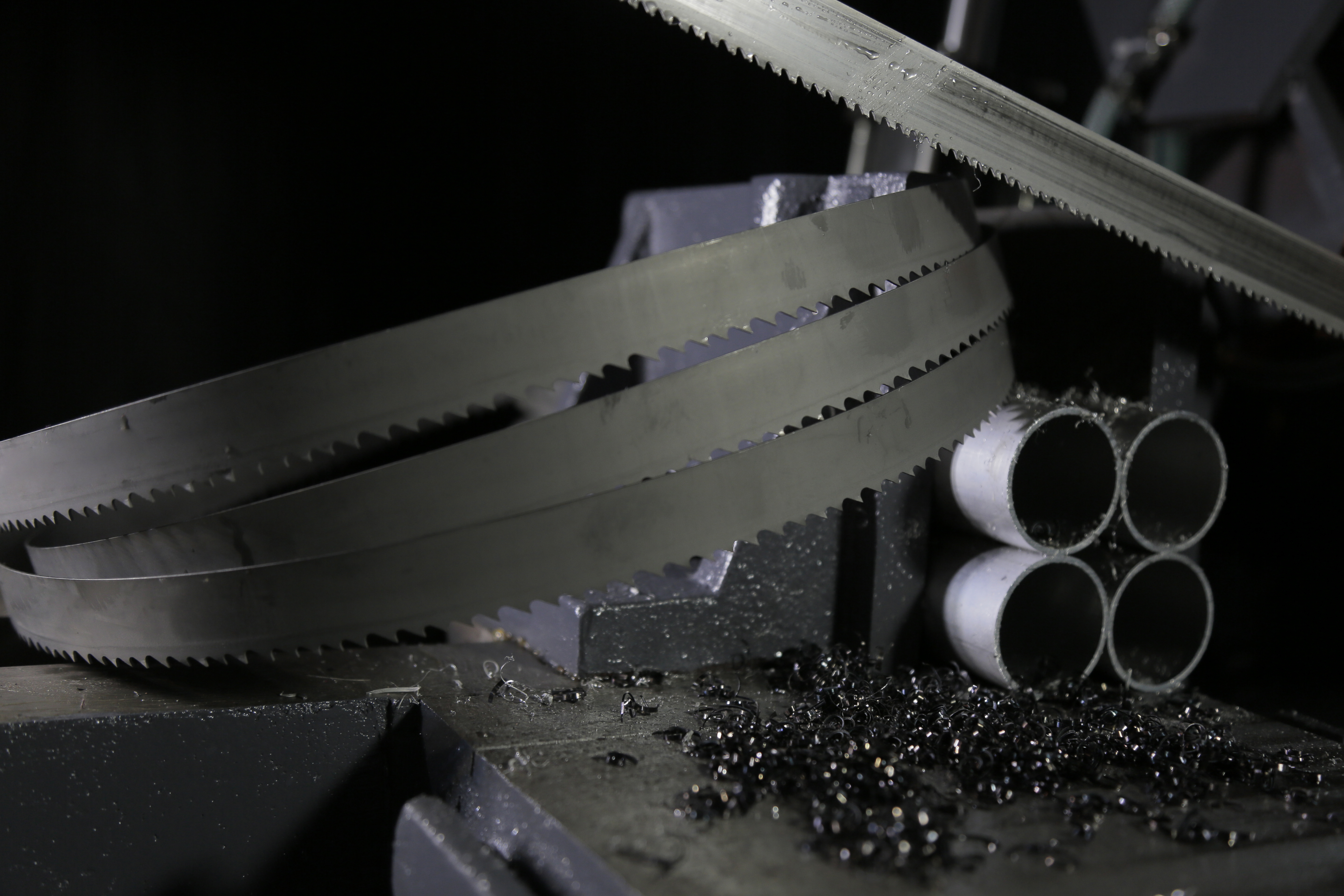 MD Industrial Band Saw Blade Multi Tooth Pitch Selection For Efficient Metal Sawing