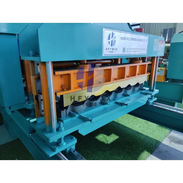 Hydraulic Cutting 1100 Glazed Tile Roll Forming Machine With 16 Stands And 11 KW Servo Motor