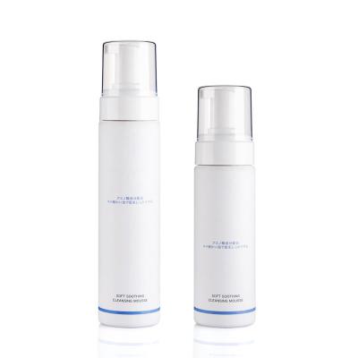 OEM Cosmetic Foam Pump Bottle Matte Finish 180ML 230ML Empty Cylinder