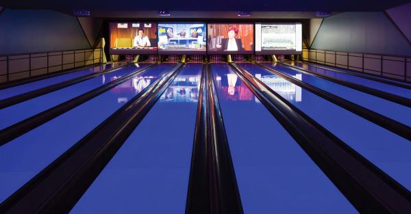 Bowling Lane Machine Perfect for Bodybuilding Fitness and Indoor Sports Entertainment