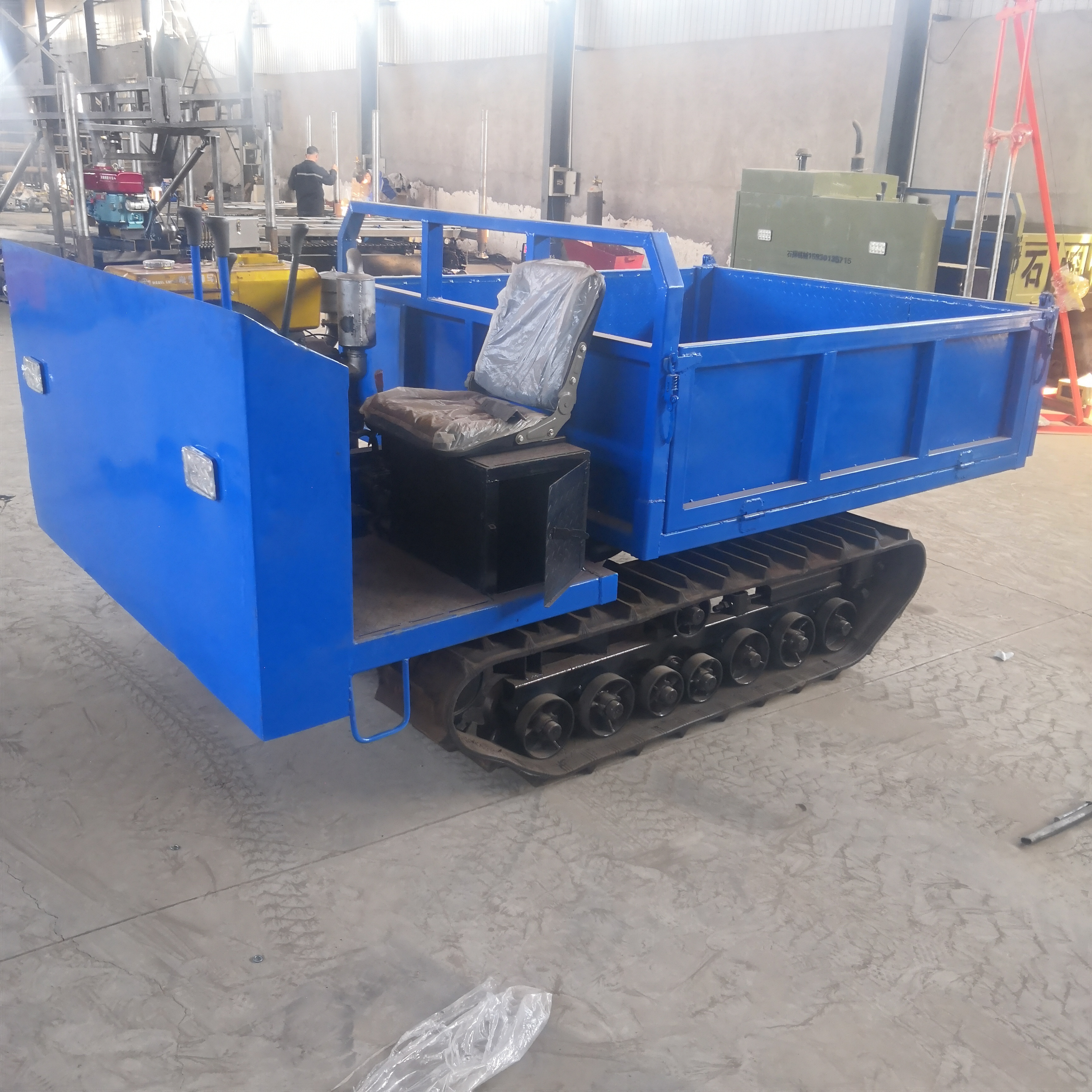 10hp 2,0 тонны голубого гидравлического отслеживаемого самосвала