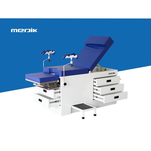 Five Drawers Gynecological Hospital Examination Table With Basin / Step Stool