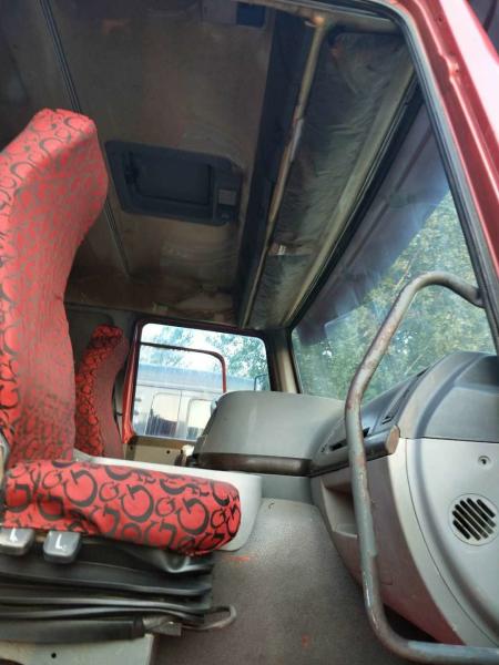 2015 Years Sino Dump Truck 371hp 8x4 12 Tires 30/ 40 Ton 75 Km/H Max Speed