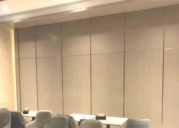 Exhibition Hanging Foldable Partition Walls Multifunction With Aluminum Profile