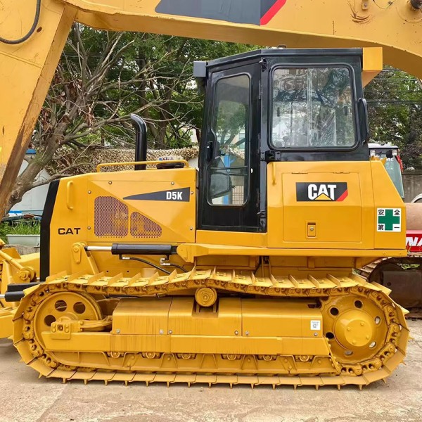 Mini CAT D5K Second Hand Bulldozer Crawler Dozer 9408KG 162kw