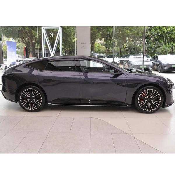 4-Door 5-Seater Sedan 2024 Electric Car Avatar 12 Long Range Energy Vehicle with 5 Seats