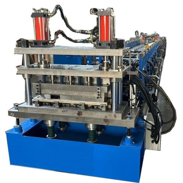 Máquina de elaboración de perfiles de revestimiento de paredes ajustable en anchura