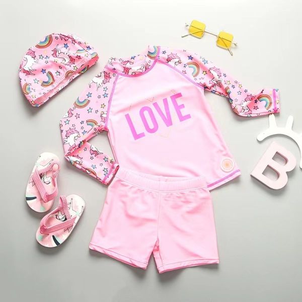 Милая девушка костюмов плавания девушек резюмирует Swimwear лета девушки бикини купальника с коробкой крышки