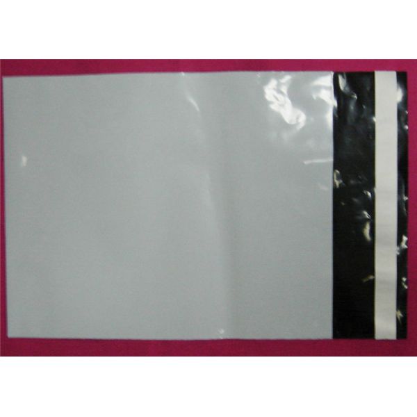 Голубой Со-прессованный отправитель фильма кладет пластиковые конверты в мешки для публикации влагостойкой