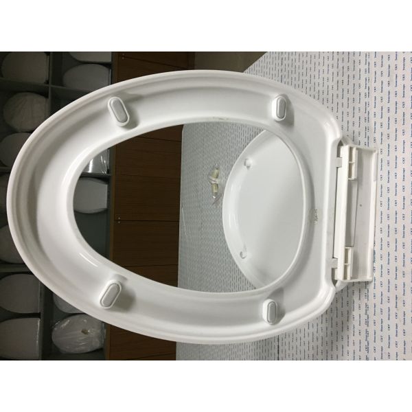Contemporary Style Universal Toilet Lid Cover , Toilet Bowl Top Cover Quick Cleaning