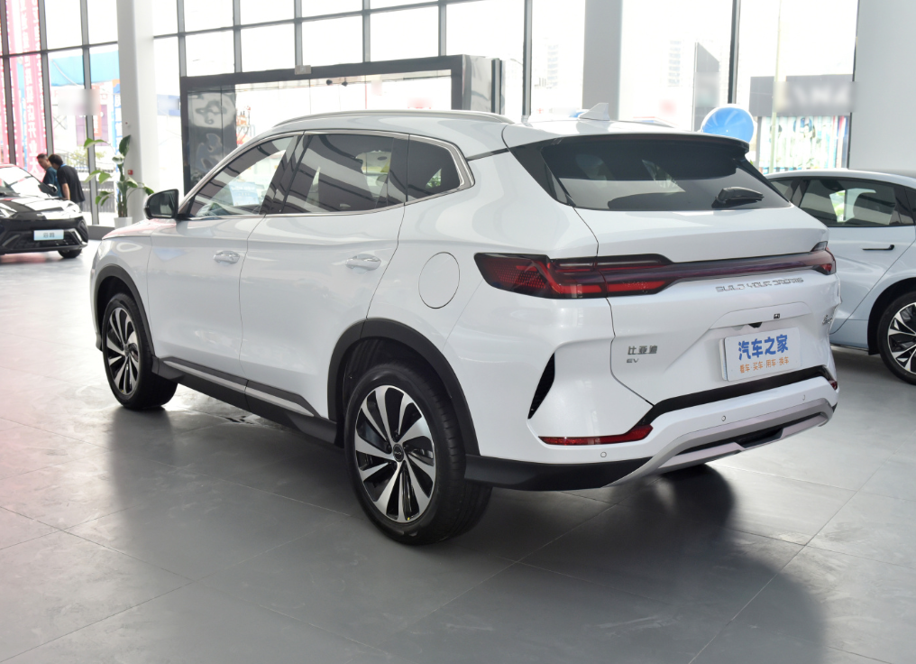 Byd Song Plus Dm-I Rhd Гибридный автомобиль с литийным железофосфатным аккумулятором 5 местный энергетический внедорожник 2024