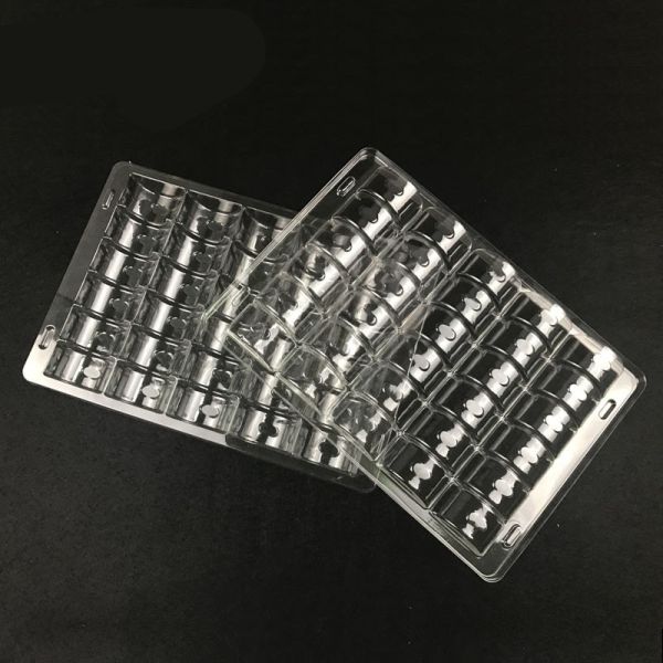 30 Cavities Macaron Clamshell Packaging Rectangular Plastic Cake Containers