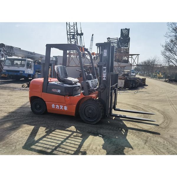 Food Shop Diesel Forklift Truck with Euro 3 Euro Engine HELI HECHA 3TON 3 Ton