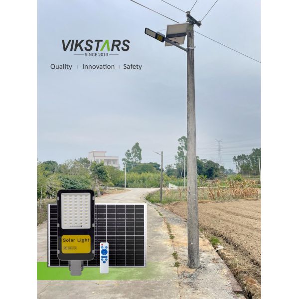 200W 300W 400W 500W Classsic Aluminum Solar Street Lights For Village Yard Outdoor