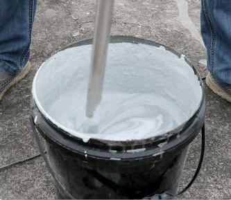産業インフラ用途向け柔軟性非硬化型アスファルト防水