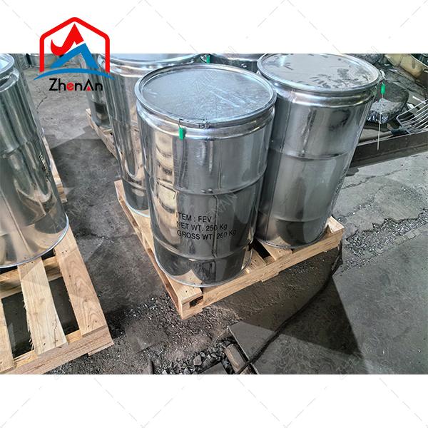 Poudre de ferrovanadium en vrac argentée, prix départ usine, largement utilisée pour la fusion industrielle, alliage de fer et de vanadium Fev40 uniforme